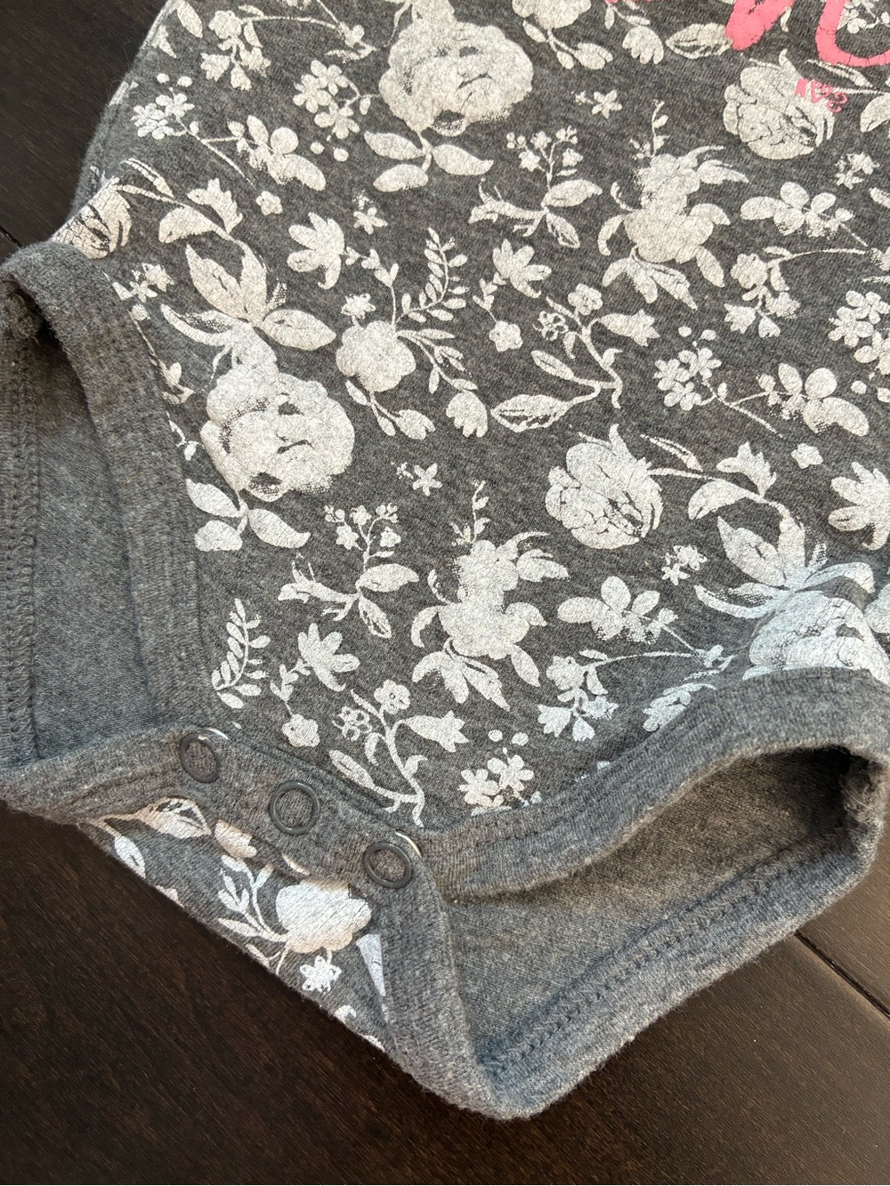 Noppies long sleeve Gray Baby Bodysuit with Pink Trim - Picture 6 of 10